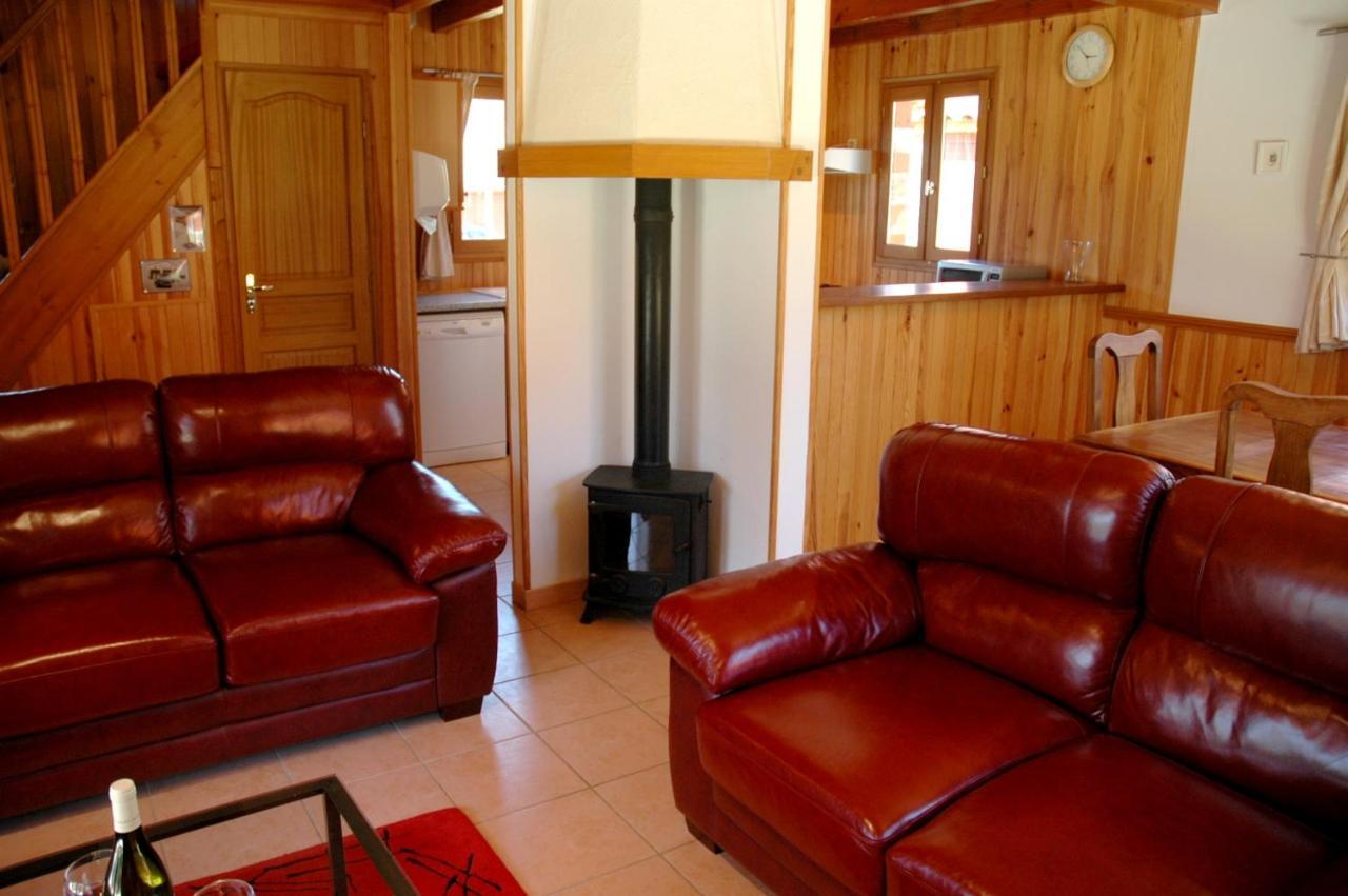 Maison De 2 Chambres Avec Vue Sur Le Lac Piscine Partagee Et Jardin Amenage A Lachapelle Auzac Kültér fotó